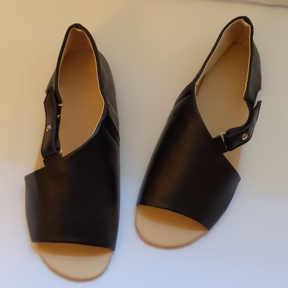 Black leather open toe flats-sz 8